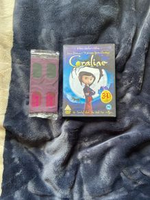 Coraline 2 Disc Collector's Edition DVD W/Glasses