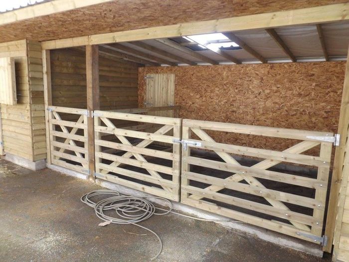 Field Shelters for sale from 1500