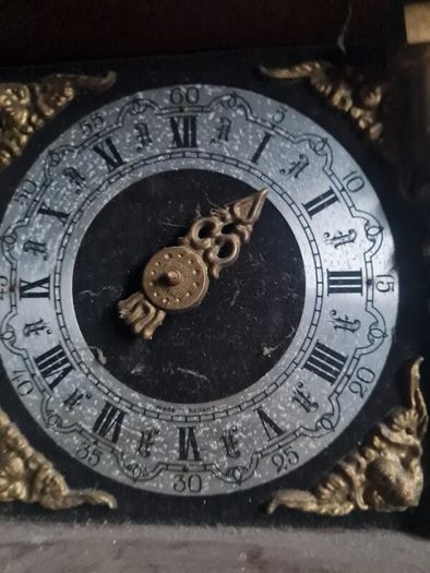 Old Clock