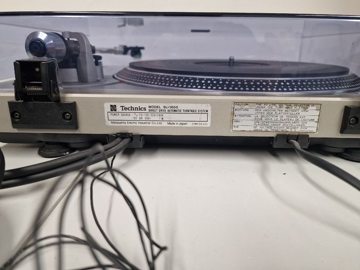 Technics SL-1600