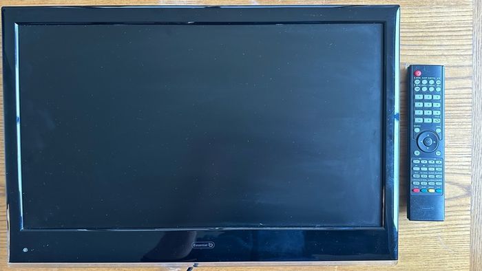 TV 12v with built-in DVD player