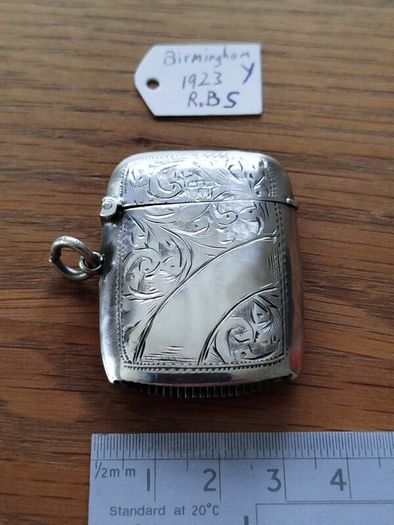 Antique Sterling Silver Vesta Case - High Shine Finish (Birmingham 1923)