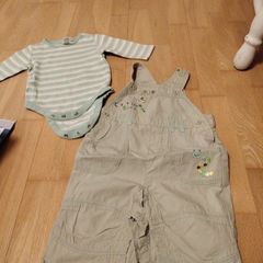 Baby clothes
