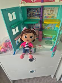 Gabby dollhouse and accessories