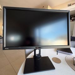 computer monitor