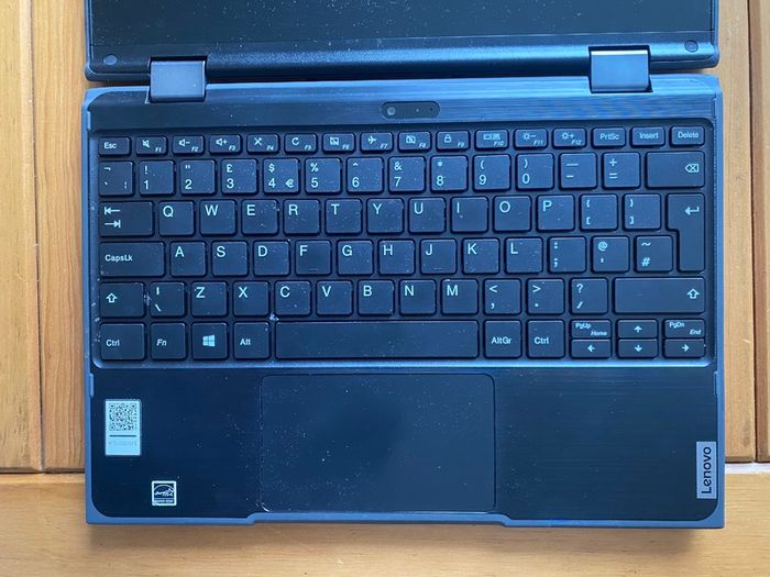 lenovo 300e 2in1 ultraportable laptop