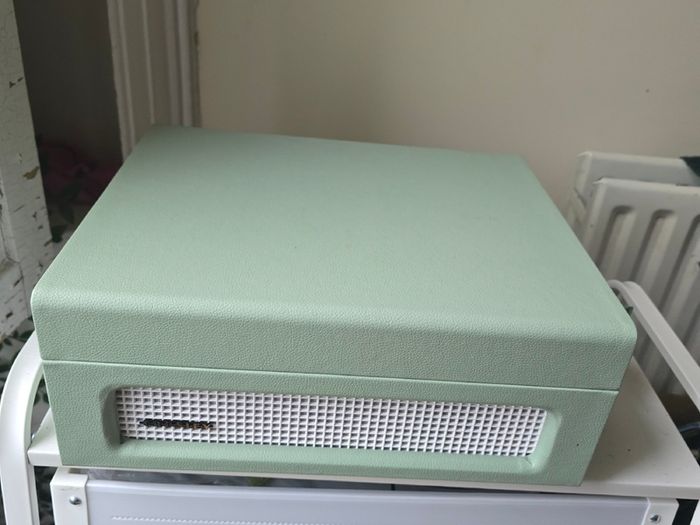 Crosley Voyager