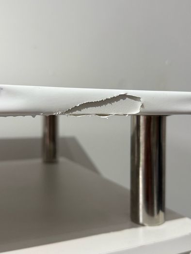 manicure table