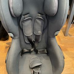 Maxi-Cosi Axiss Rotating Car Seat