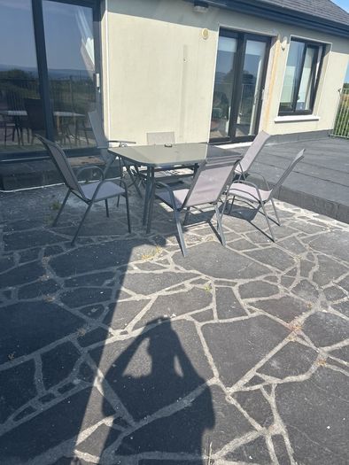 outdoor table and chairs