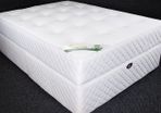 Bed 4ft 6 Double  Base and Mattress For Sale