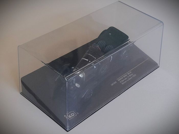 Diecast Model Le Mans Winning Bentley Le Mans 1929 1st - IXO 1:43