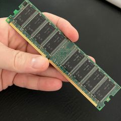 Micron 256MB DDR-266 PC2100 Desktop RAM 184 Pin