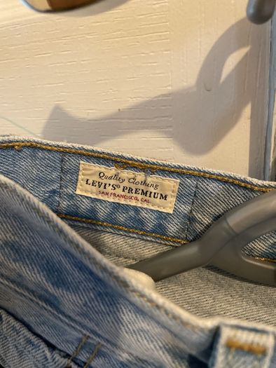 levis jeans