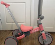 Kids balance bike