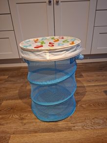 Pop up toy storage