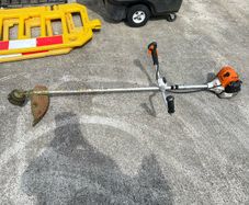 Stihl FS 100 Strimmer