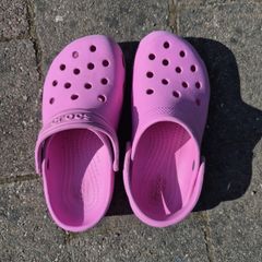 pink crocs