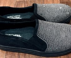 Skechers