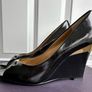 Tahari wedges - US 8 M Image 2