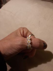 daisy ring