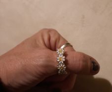 daisy ring
