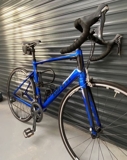 2016 Giant Defy 2 : Dark Blue Bike