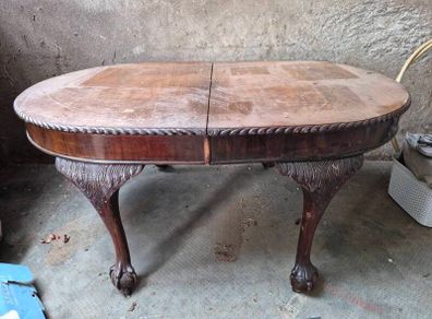 Chippendale Style Mahogany Dining Table Ball & Claw