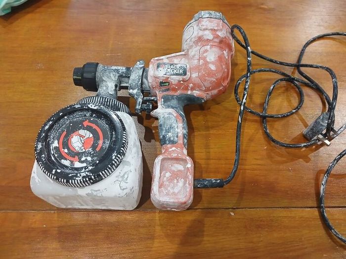 Black and decker paint sprayer