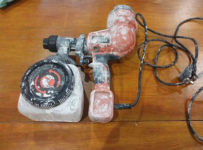 Black and decker paint sprayer