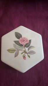 Wedgewood trinket box