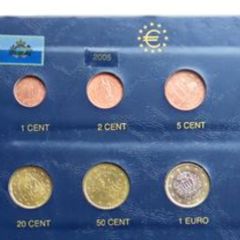 San Marino euro coin set 2005 complete