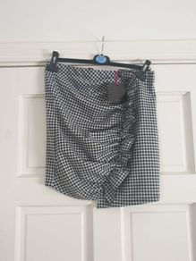 mini skirt