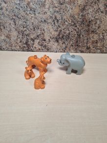 Lego Duplo Elephant Female Lion And Cubs Figures Animals Zoo Safari Vintage