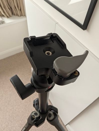 Manfrotto 7303YB Camera Tripod