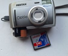 Pentax Optio 33L  digital camera
