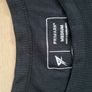 sleevless t shirt Image 3