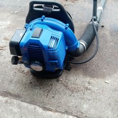 Hyundai leafblower