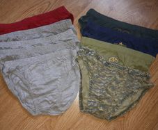 "Cherokee" Boys Briefs.  Age 7-8