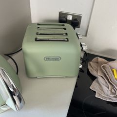 Toaster Delonghi Green Retro