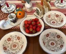 RARE Nicholas Mosse Set of 4 Bowls - 2003 Special Olympics Commemorative Edition