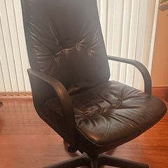Black Leather Office Chair