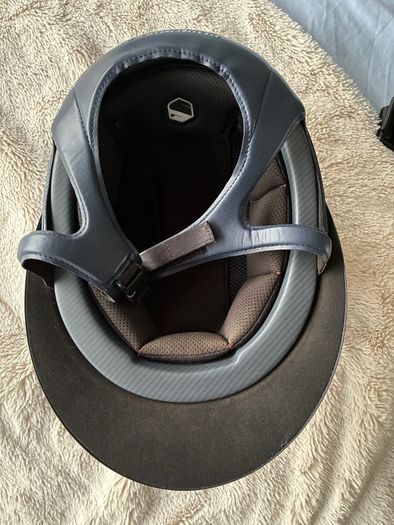 Samshield showjumping helmet