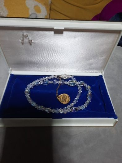stunning vintage necklace