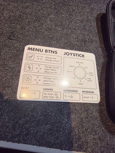 Hichord pocket audio synthesiser