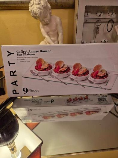 Zodiac Party 9-Piece Mini Gratin Bowl & Serving Tray Set - BNIB, AV