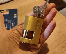 Brand new Abus padlock Monobloc 82