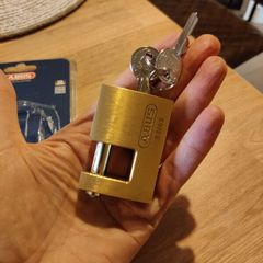 Brand new Abus padlock Monobloc 82
