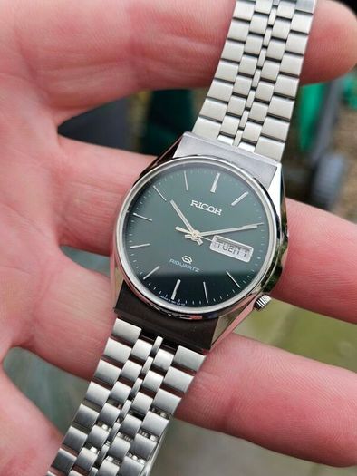 Watch Ricoh Riquartz. Vibtage.