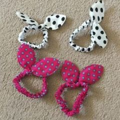 4 hair elastics